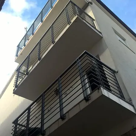 Lägenhet Palladium Center